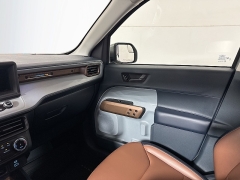 Used 2023  Ford Maverick Lariat FWD SuperCrew at Graham Auto Mall near Mansfield, OH