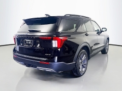 New 2026  Ford Explorer Active w&sol;200A Pkg 4WD at Dutro Auto near Zanesville&comma; OH