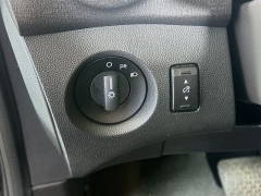 Used 2013  Ford Fiesta 4d Sedan SE at Graham Auto Mall near Mansfield&comma; OH