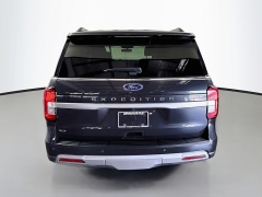 Used 2024  Ford Expedition XLT 4x4 at Dutro Auto near Zanesville&comma; OH