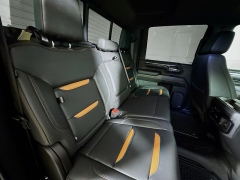 Used 2024  GMC Sierra 2500HD 4WD Crew Cab 172" AT4 Dsl at Dutro Auto near Zanesville&comma; OH