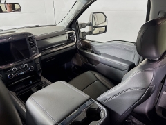 New 2026  Ford Super Duty F-250 4WD LARIAT Crew Cab SRW 8' Box at Dutro Auto near Zanesville&comma; OH