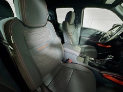 Used 2022  Nissan Frontier Crew Cab 4x4 PRO-4X Auto at Dutro Auto near Zanesville, OH