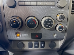 Used 2005  Nissan Armada 4d SUV 4WD SE at Graham Auto Mall near Mansfield&comma; OH