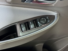 Used 2017  Chevrolet Malibu 4d Sedan LT at Graham Auto Mall near Mansfield&comma; OH