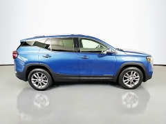 Used 2024  GMC Terrain AWD 4dr SLT at Graham Auto Mall near Mansfield&comma; OH