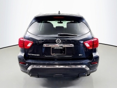 Used 2020  Nissan Pathfinder 4d SUV FWD SV at Dutro Auto near Zanesville&comma; OH