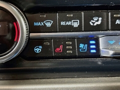 Used 2024  Ford Expedition XLT 4x4 at Dutro Auto near Zanesville&comma; OH