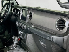 Used 2021  Jeep Gladiator 80th Anniversary 4x4 at Graham Auto Mall near Mansfield, OH