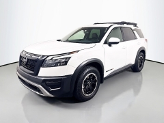 Used 2024  Nissan Pathfinder Rock Creek 4WD at Graham Auto Mall near Mansfield&comma; OH