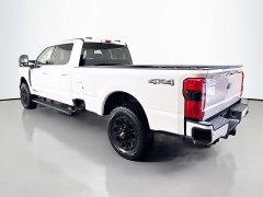 New 2026  Ford Super Duty F-250 4WD LARIAT Crew Cab SRW 8' Box at Dutro Auto near Zanesville&comma; OH