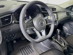 Used 2019  Nissan Rogue 4d SUV AWD SV at Graham Auto Mall near Mansfield, OH