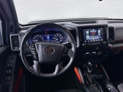 Used 2022  Nissan Frontier Crew Cab 4x4 PRO-4X Auto at Dutro Auto near Zanesville, OH