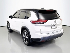 Used 2024  Nissan Rogue AWD SL at Graham Auto Mall near Mansfield&comma; OH