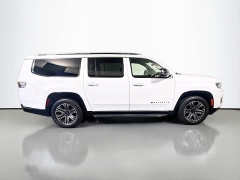 Used 2023  Jeep Wagoneer L Series II 4x4 at Dutro Auto near Zanesville&comma; OH