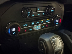 Used 2023  Ford Bronco Big Bend 2 Door 4x4 at Graham Auto Mall near Mansfield, OH