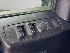 Used 2021  Ford Super Duty F-250 4WD LARIAT Crew Cab SRW 6&period;75' Box at Graham Auto Mall near Mansfield&comma; OH