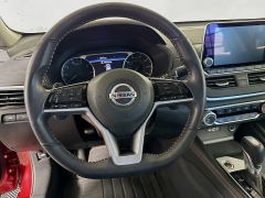 Used 2021  Nissan Altima 2&period;5 SR AWD Sedan at Graham Auto Mall near Mansfield&comma; OH