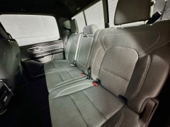 Used 2023  Ram 1500 4WD Big Horn Crew Cab 5'7" Box Lvl 2 at Graham Auto Mall near Mansfield&comma; OH