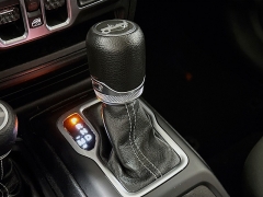 Used 2018  Jeep Wrangler Unlimited 4d SUV 4WD Sahara at Dutro Auto near Zanesville, OH