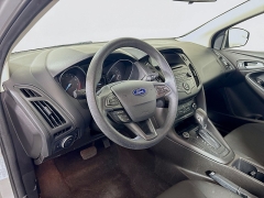 Used 2017  Ford Focus 4d Sedan SE at Graham Auto Mall near Mansfield&comma; OH