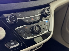 Used 2023  Chrysler Voyager LX FWD at Graham Auto Mall near Mansfield&comma; OH