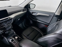 Used 2022  Ford Escape SEL AWD at Dutro Auto near Zanesville, OH