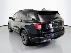 New 2026  Ford Explorer Active w&sol;200A Pkg 4WD at Dutro Auto near Zanesville&comma; OH