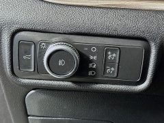 Used 2022  Ford Explorer Limited 4WD at Graham Auto Mall near Mansfield, OH