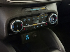 Used 2022  Ford Escape SEL AWD at Graham Auto Mall near Mansfield&comma; OH