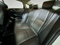 Used 2018  Honda Accord Sedan 4d EX-L 1&period;5L w&sol;Navigation at Graham Auto Mall near Mansfield&comma; OH