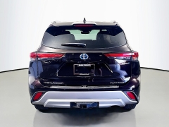 Used 2021  Toyota Highlander Hybrid Platinum AWD at Dutro Auto near Zanesville, OH