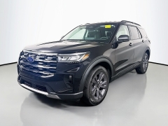 New 2026  Ford Explorer Active w&sol;200A Pkg 4WD at Dutro Auto near Zanesville&comma; OH