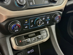 Used 2020  GMC Acadia 4d SUV AWD Denali at Dutro Auto near Zanesville&comma; OH