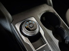 Used 2020  Ford Escape 4d SUV AWD SE at Dutro Auto near Zanesville&comma; OH