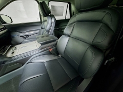 New 2025  Lincoln Navigator L Reserve 4x4 at Graham Auto Mall near Mansfield&comma; OH