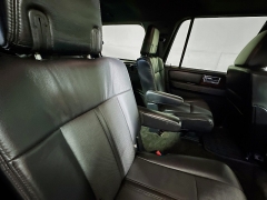 Used 2016  Lincoln Navigator 4d SUV 4WD Reserve at Dutro Auto near Zanesville&comma; OH
