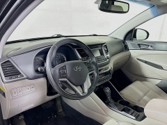 Used 2017  Hyundai Tucson 4d SUV FWD Value at Dutro Auto near Zanesville&comma; OH