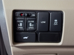 Used 2015  Honda Odyssey 4d Wagon EX-L at Graham Auto Mall near Mansfield, OH