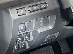 New 2025  Nissan Frontier Crew Cab 4x4 PRO-4X at Graham Auto Mall near Mansfield, OH