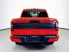 New 2025  Nissan Frontier Crew Cab 4x4 PRO-4X at Graham Auto Mall near Mansfield, OH