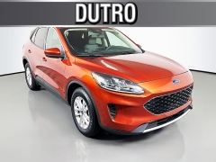  2020 Ford Escape 4d SUV AWD SE at Dutro Auto near Zanesville&comma; OH