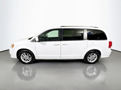 Used 2019  Dodge Grand Caravan 4d Wagon SXT at Dutro Auto near Zanesville&comma; OH