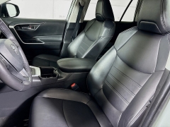 Used 2022  Toyota RAV4 XLE Premium AWD at Graham Auto Mall near Mansfield&comma; OH