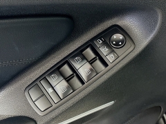 Used 2011  Mercedes-Benz M-Class 4d SUV ML350 4matic at Graham Auto Mall near Mansfield&comma; OH