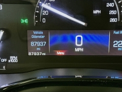 Used 2017  Cadillac XT5 4d SUV FWD Luxury at Graham Auto Mall near Mansfield, OH