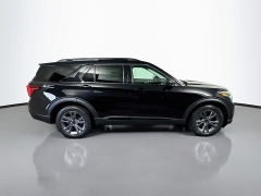 New 2026  Ford Explorer Active w&sol;200A Pkg 4WD at Dutro Auto near Zanesville&comma; OH