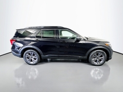 New 2026  Ford Explorer Active w&sol;200A Pkg 4WD at Dutro Auto near Zanesville&comma; OH