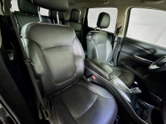 Used 2017  Dodge Journey 4d SUV FWD GT at Graham Auto Mall near Mansfield&comma; OH