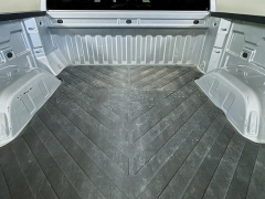 Used 2022  Chevrolet Silverado 1500 4WD Crew Cab 147" Custom at Graham Auto Mall near Mansfield&comma; OH